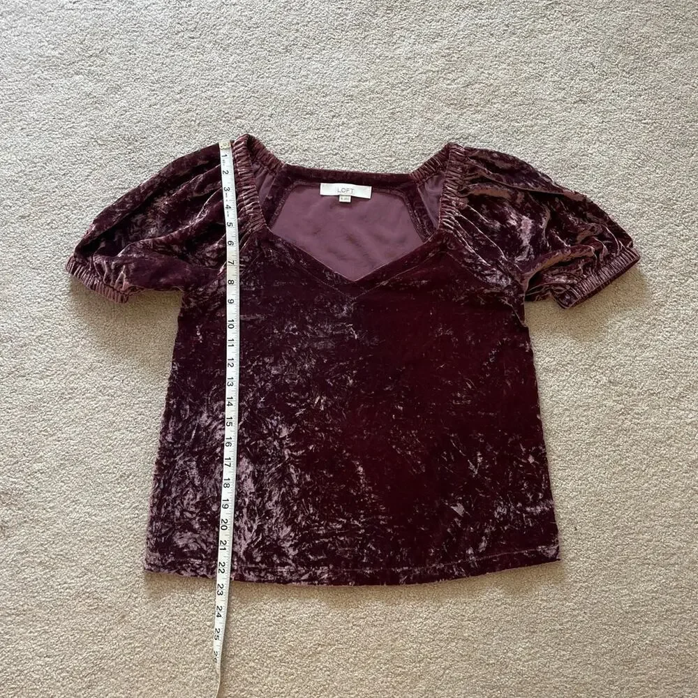 Loft Womens Crushed Velvet Sweetheart Neck Puff Sleeve Blouse Size XS Maroon